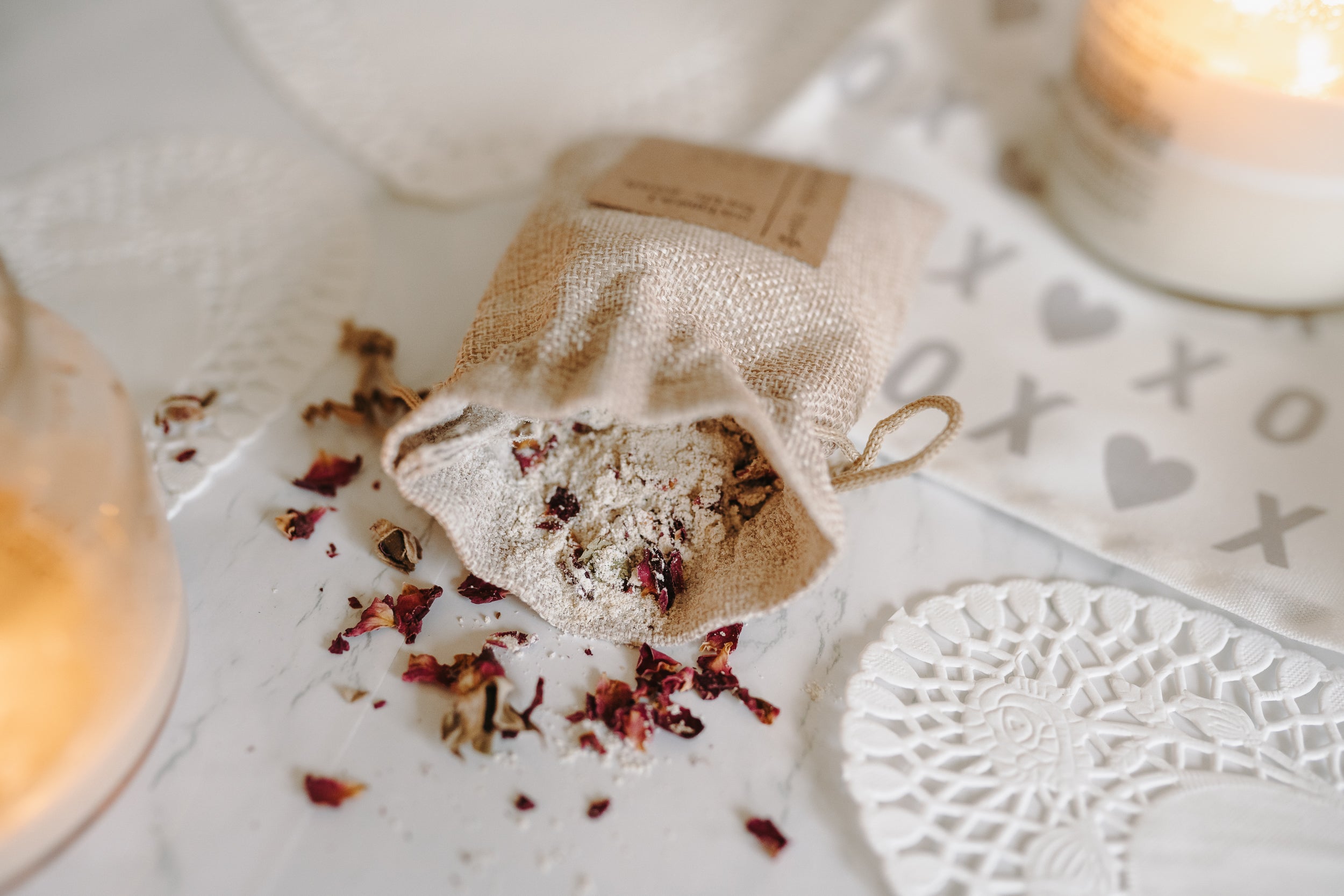 Gift Set - Pillow Spray, Relax Roller, Oatmeal Soak & Rose Test Tubes